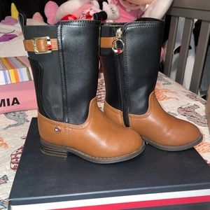 VERY cute Tommy Hilfiger Boots
